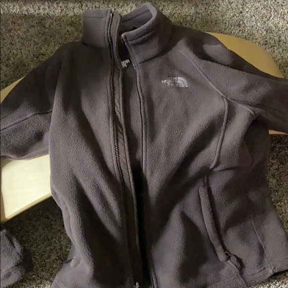 Fleece - Picture 1 of 2